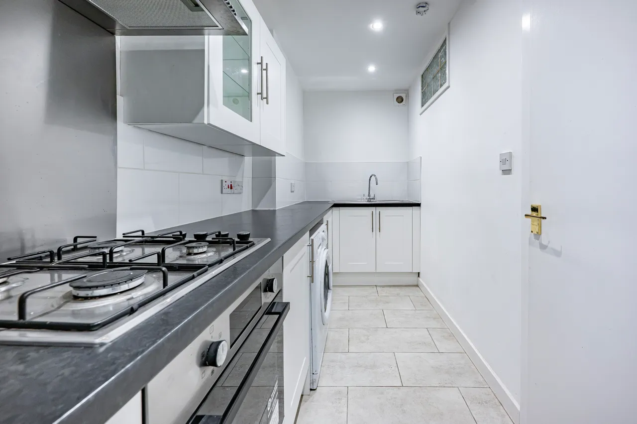 Leven Street, Pollokshields, G41, photo 9