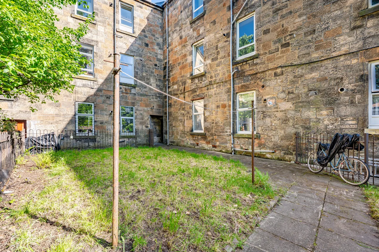 Leven Street, Pollokshields, G41, photo 27