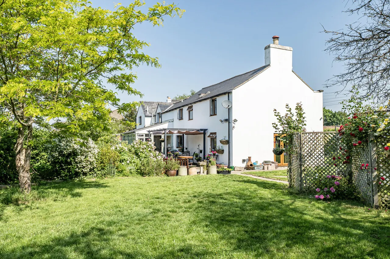 Bath Road, Eastington, GL10, photo 14