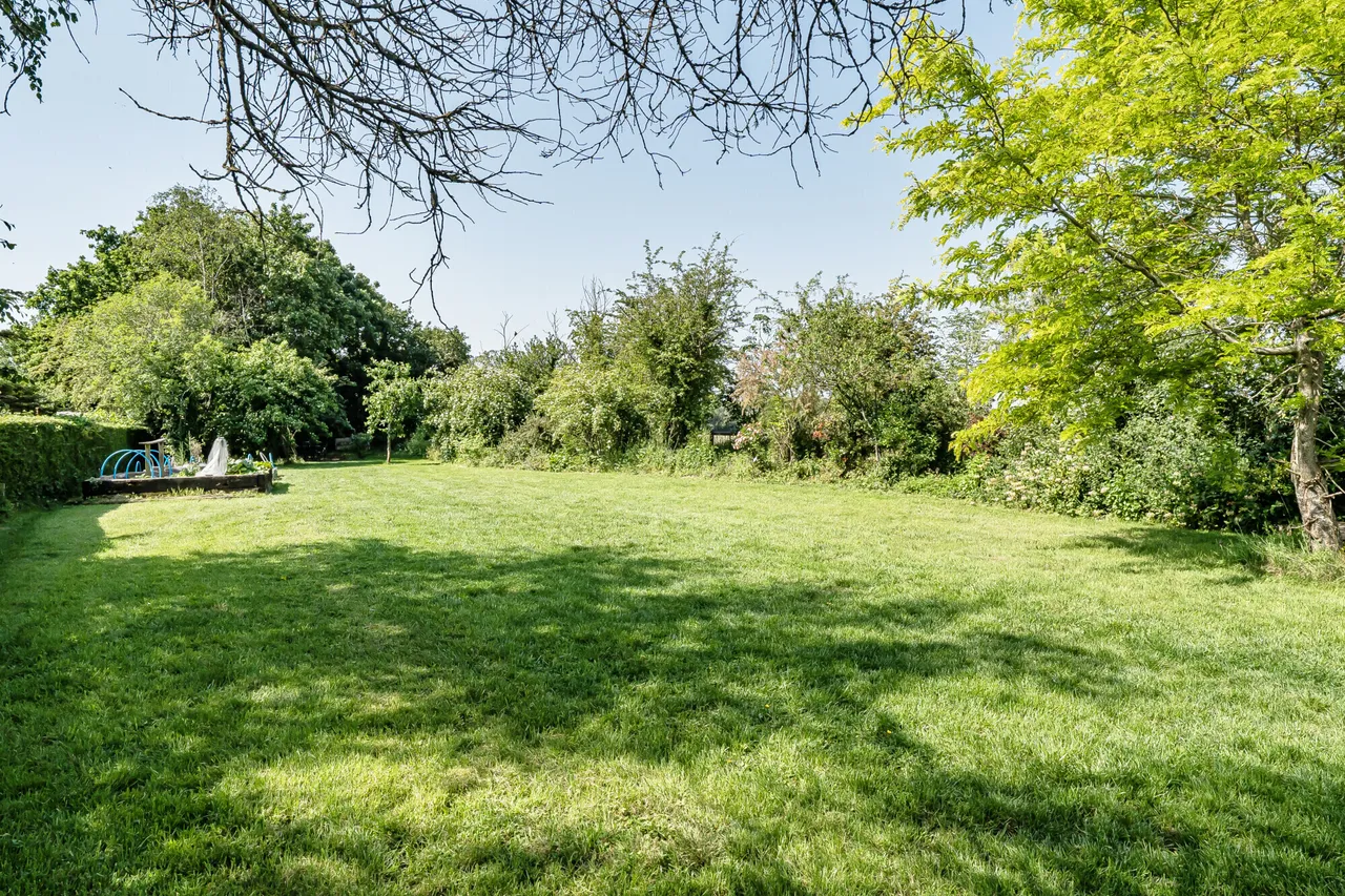 Bath Road, Eastington, GL10, photo 21