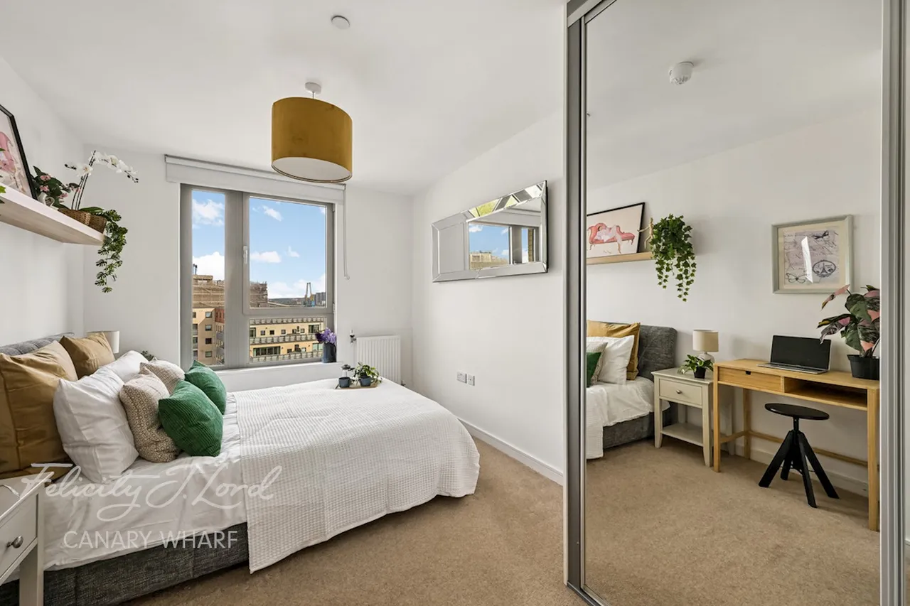 Booth Road, London, E16, photo 7