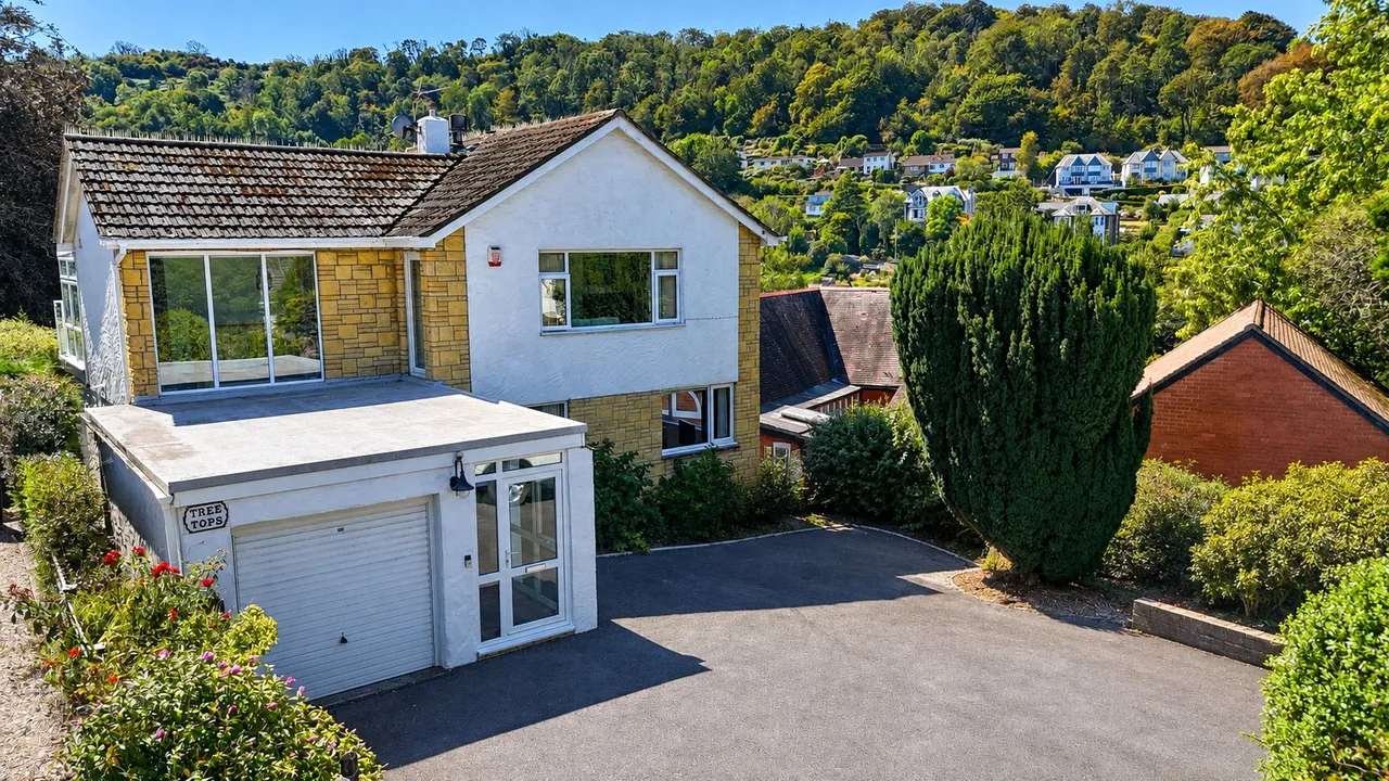 4 bed house for sale, Furze Hill Road, Ilfracombe, EX34