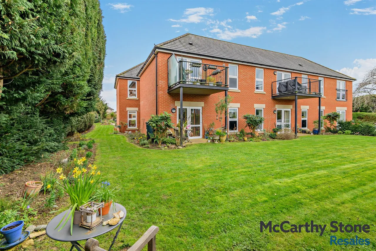 Spa Road, Melksham, SN12, photo 15