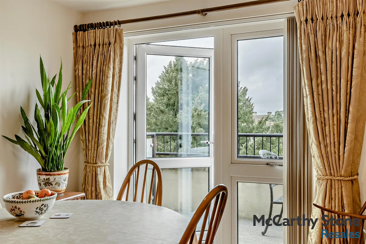 Spa Road, Melksham, SN12, photo 4