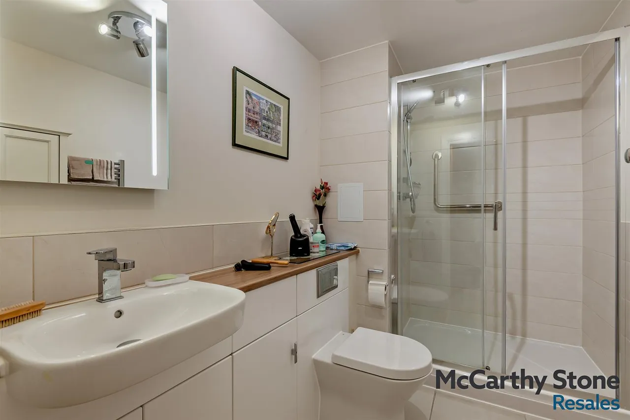 Spa Road, Melksham, SN12, photo 10
