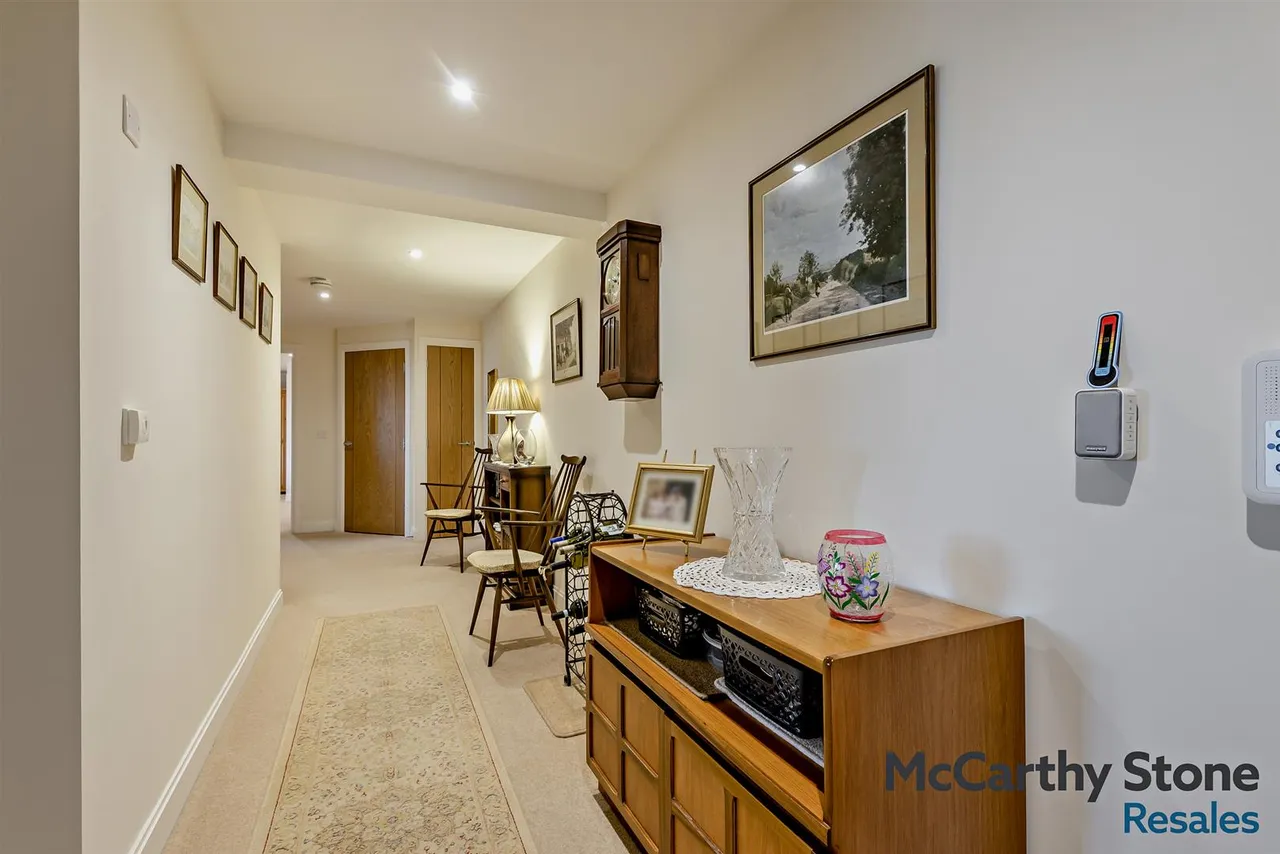 Spa Road, Melksham, SN12, photo 6