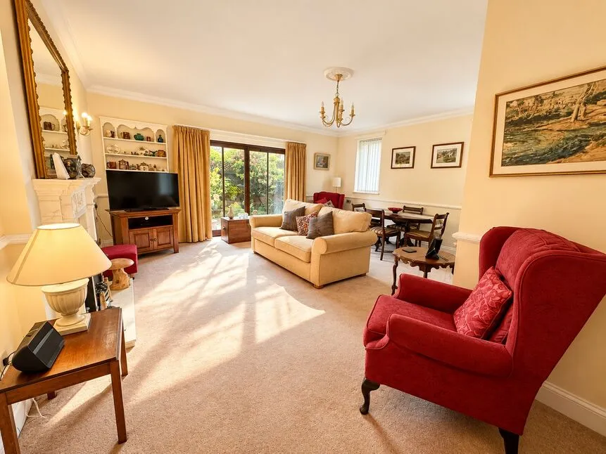 Knightsbridge Court, Chester, CH1, photo 5
