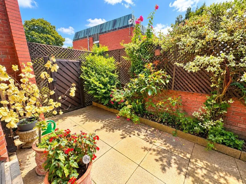 Knightsbridge Court, Chester, CH1, photo 11