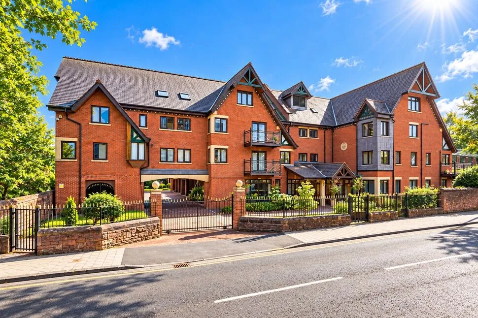 1 bed flat for sale, Knightsbridge Court, Chester, CH1