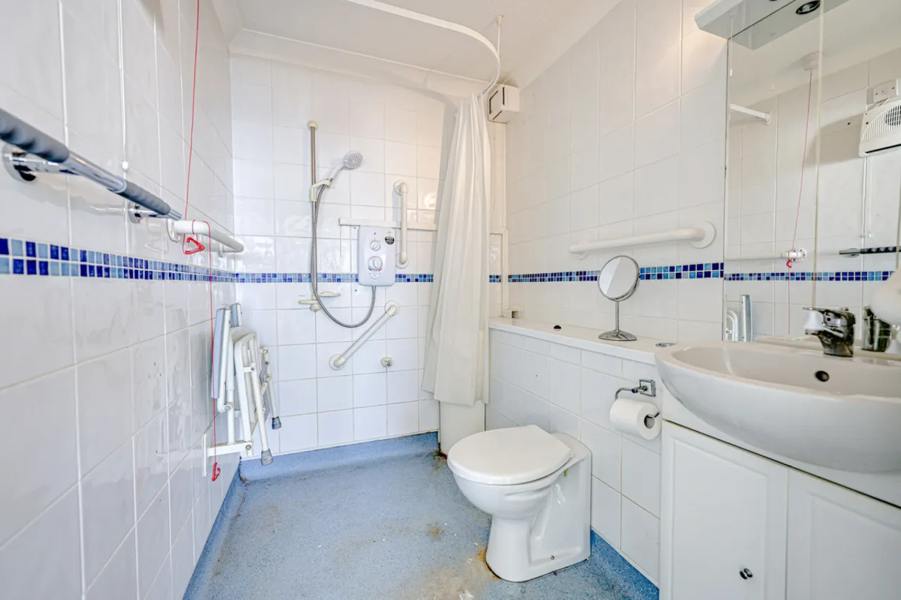 Holland Road, Westcliff-on-Sea, SS0, photo 8
