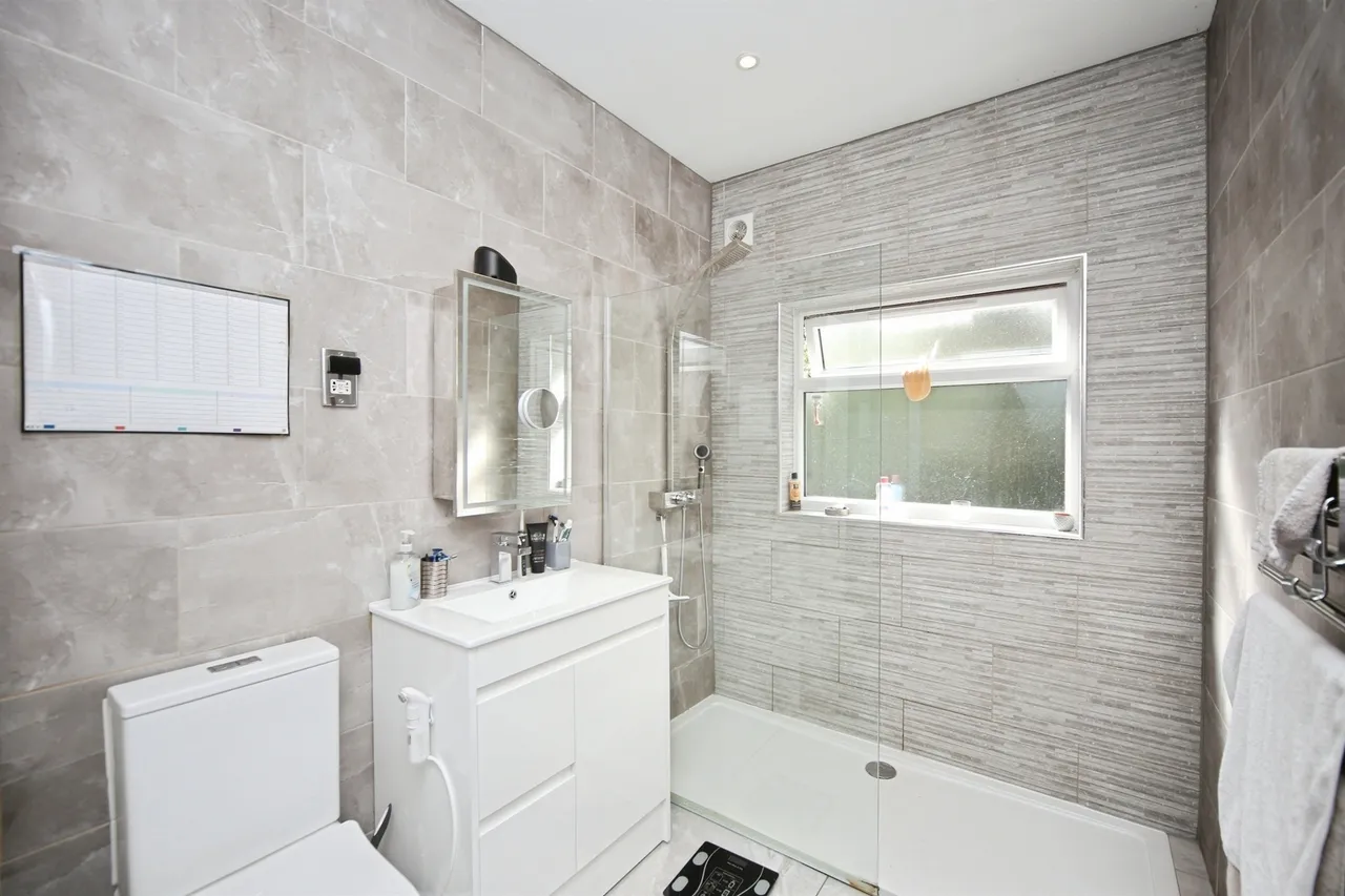 Knightsbridge Road, Solihull, B92, photo 19