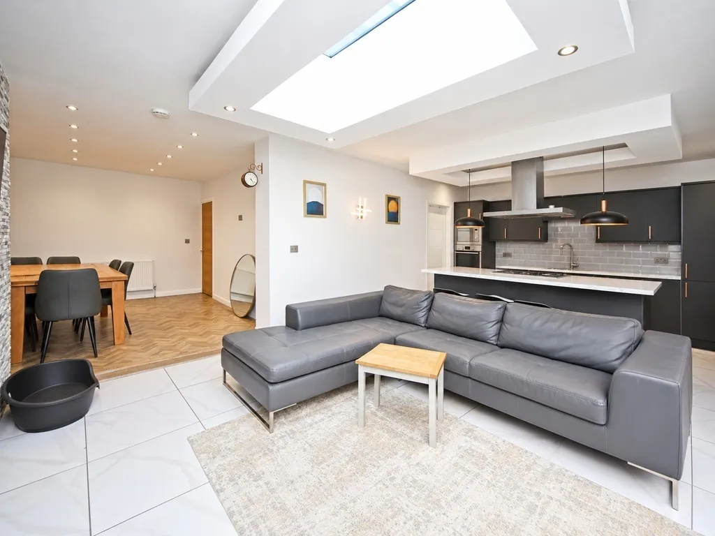 Knightsbridge Road, Solihull, B92, photo 6