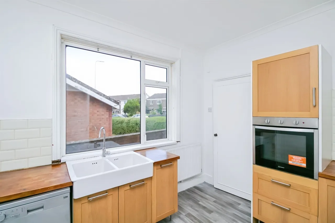 Coldbrook Road East Barry, CF63, photo 2
