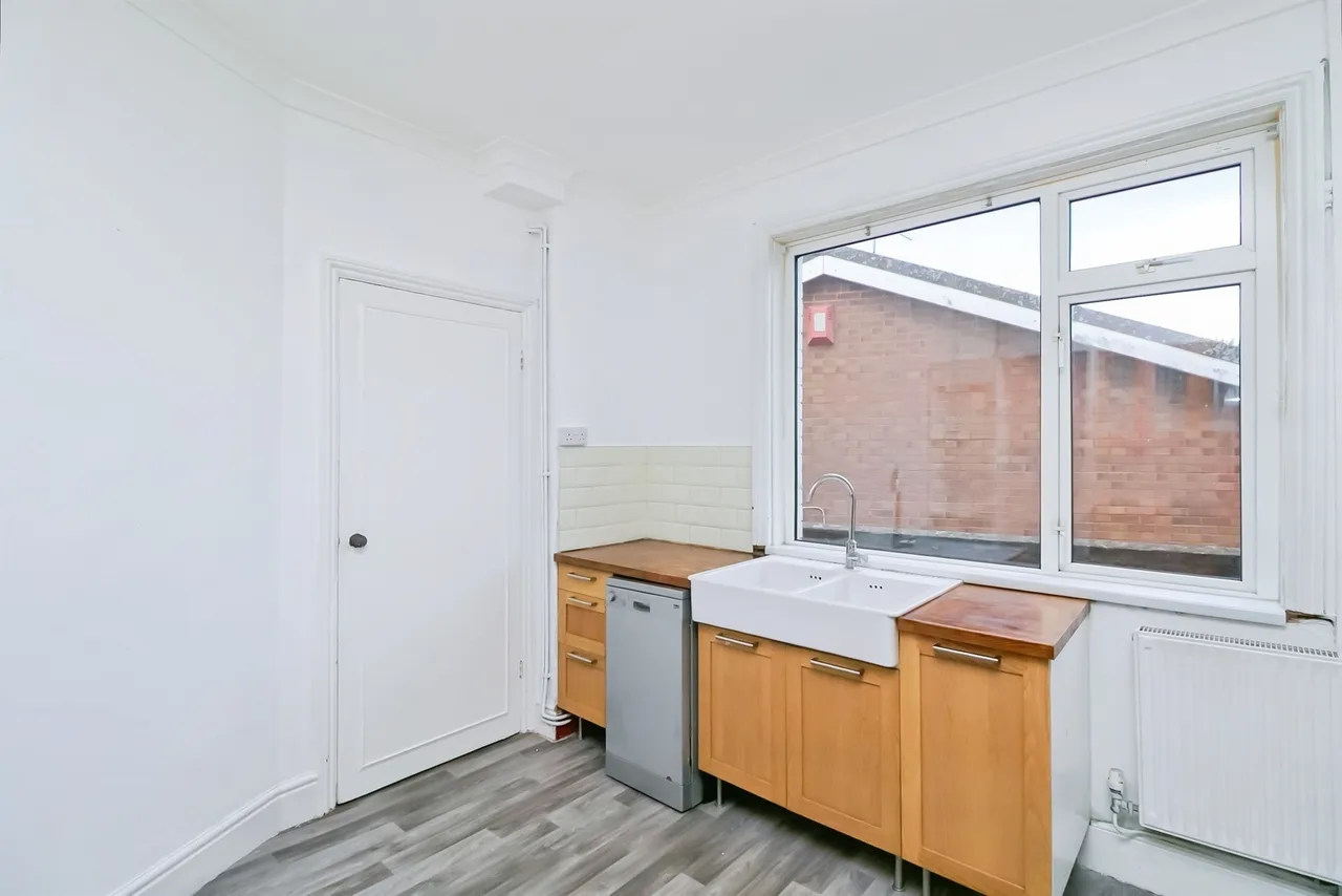 Coldbrook Road East Barry, CF63, photo 15