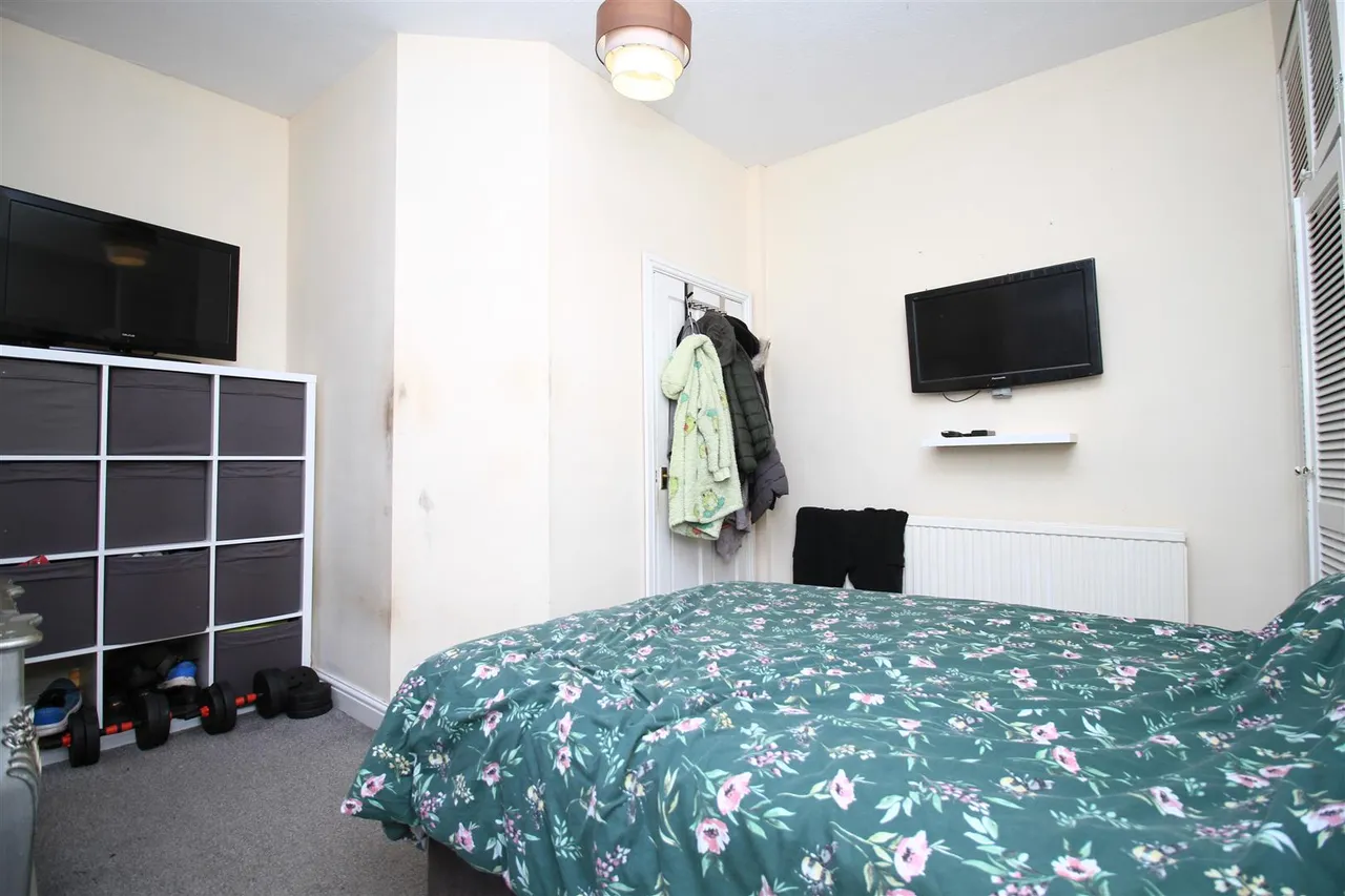 Denton Road, Audenshaw, photo 8
