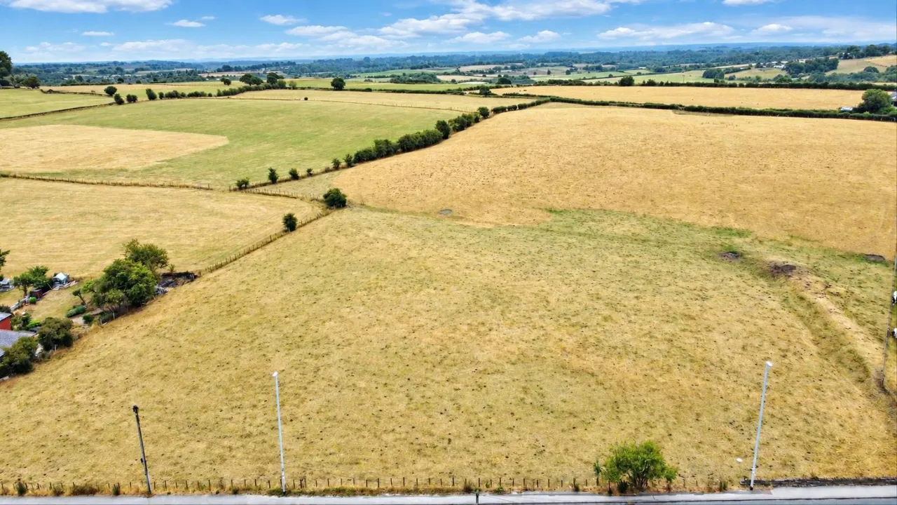 Whitehall Road, Farnley, LS12, photo 20