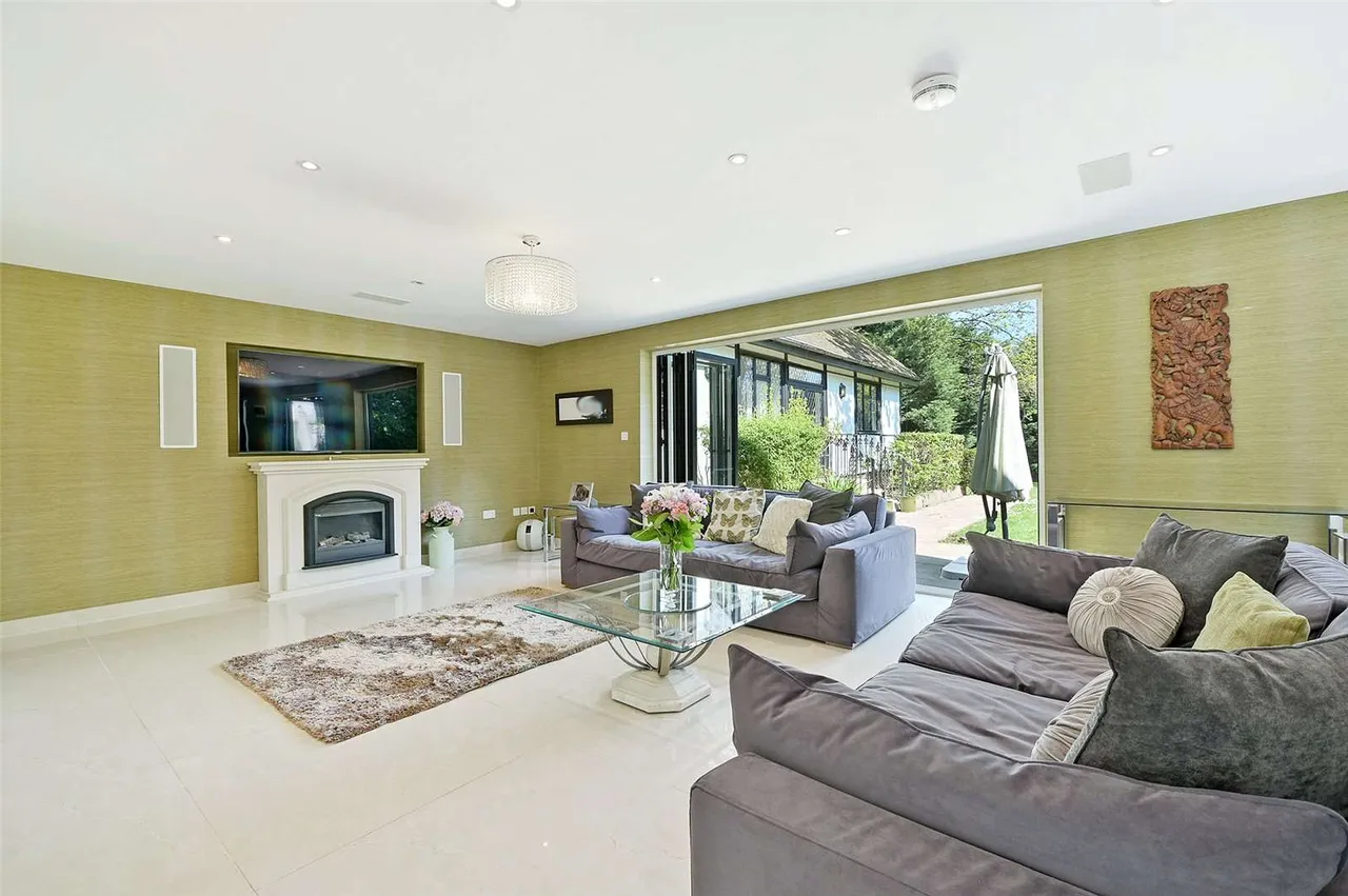 St. Leonards Hill, Windsor, SL4, photo 11