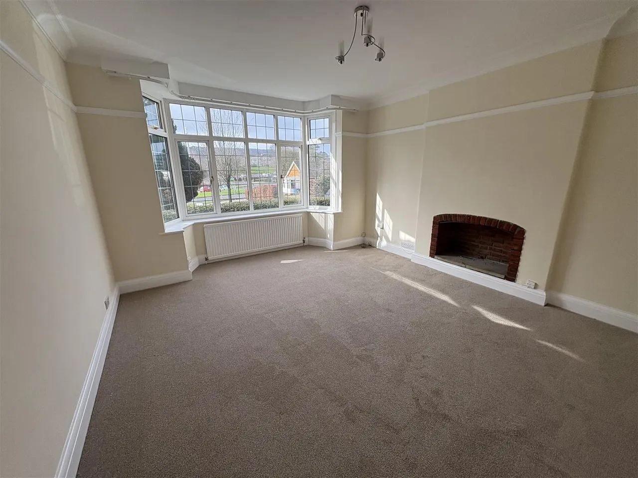 Scalby Road, Scarborough, North Yorkshire YO12 6TB, photo 3