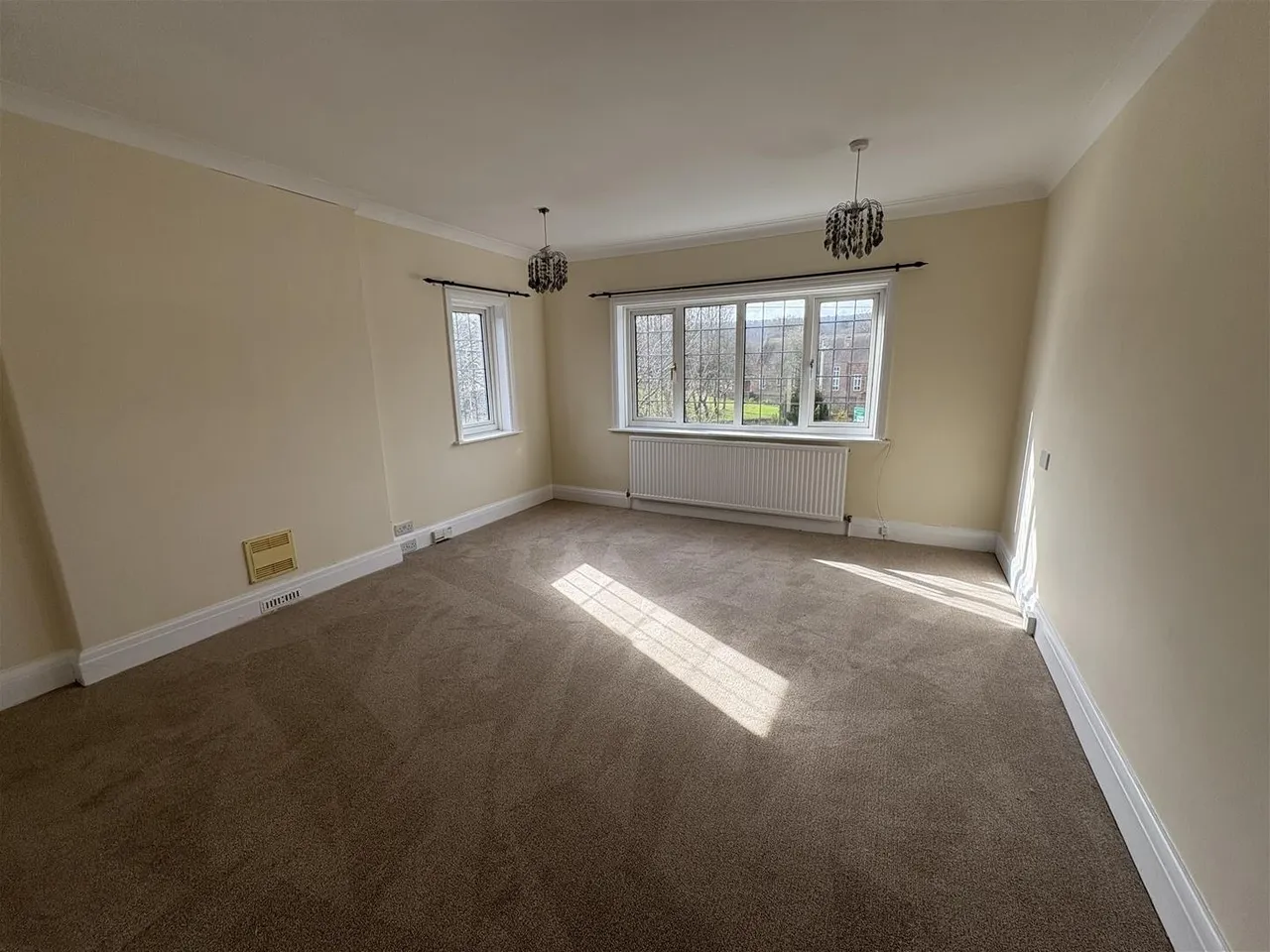 Scalby Road, Scarborough, North Yorkshire YO12 6TB, photo 12