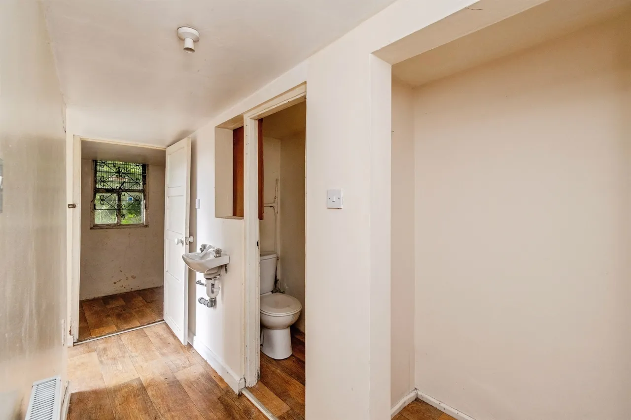 Bull Lane, Bilston, WV14, photo 9