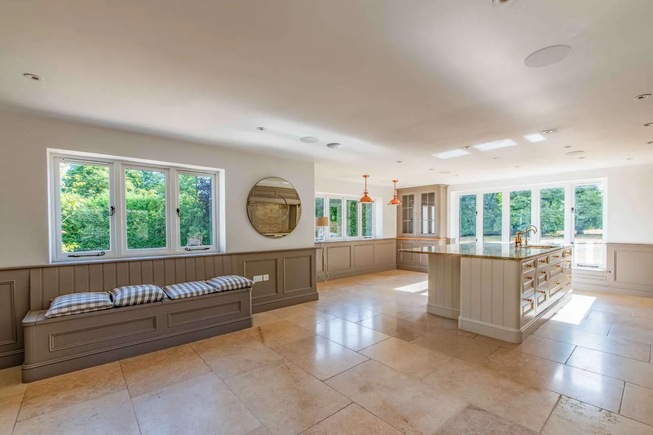 Hungerford Park, Hungerford, Berkshire, RG17 0UT, photo 10