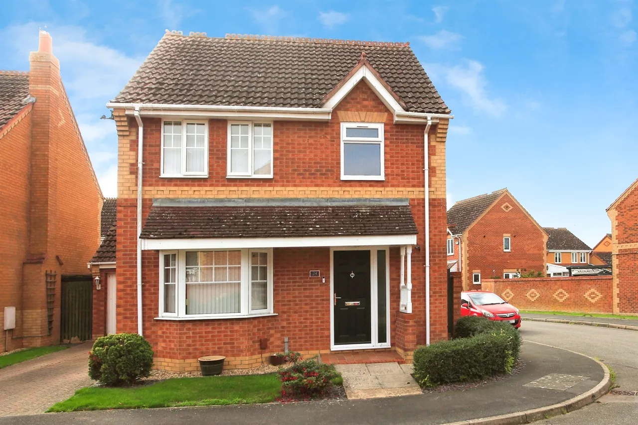 3 bed house for sale, Harvester Way, Peterborough, PE6