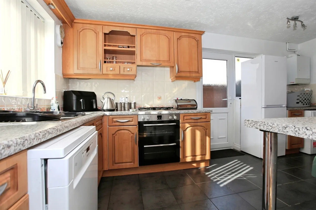Harvester Way, Peterborough, PE6, photo 6