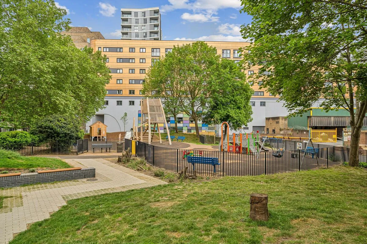 Holman Road, London, SW11, photo 15
