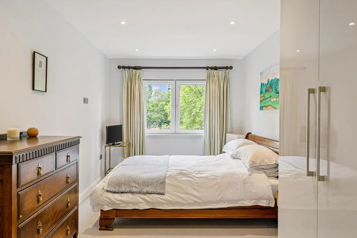 Holman Road, London, SW11, photo 10