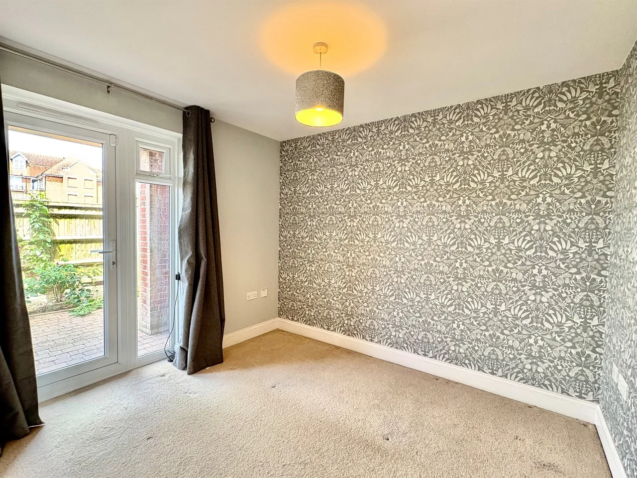 Priory Mews, Haywards Heath, RH16, photo 5