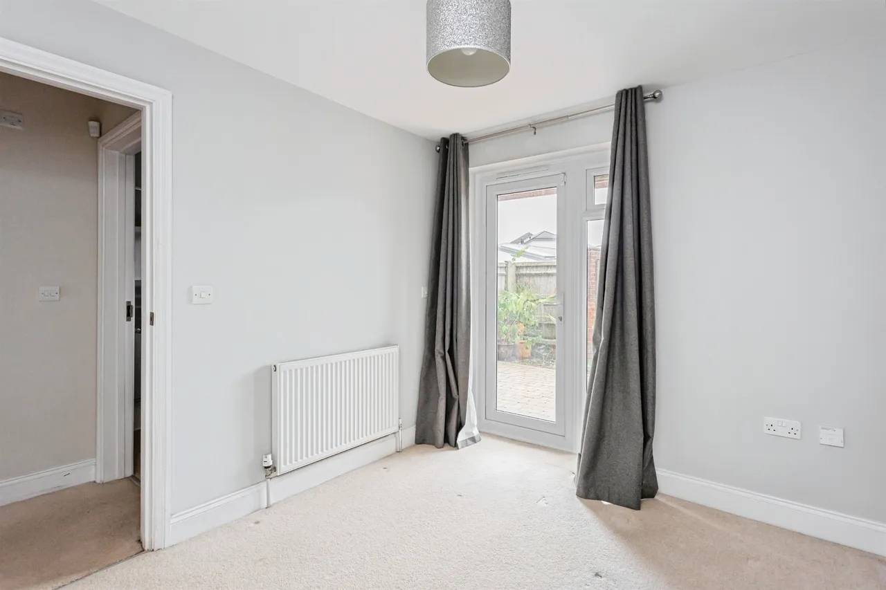Priory Mews, Haywards Heath, RH16, photo 16