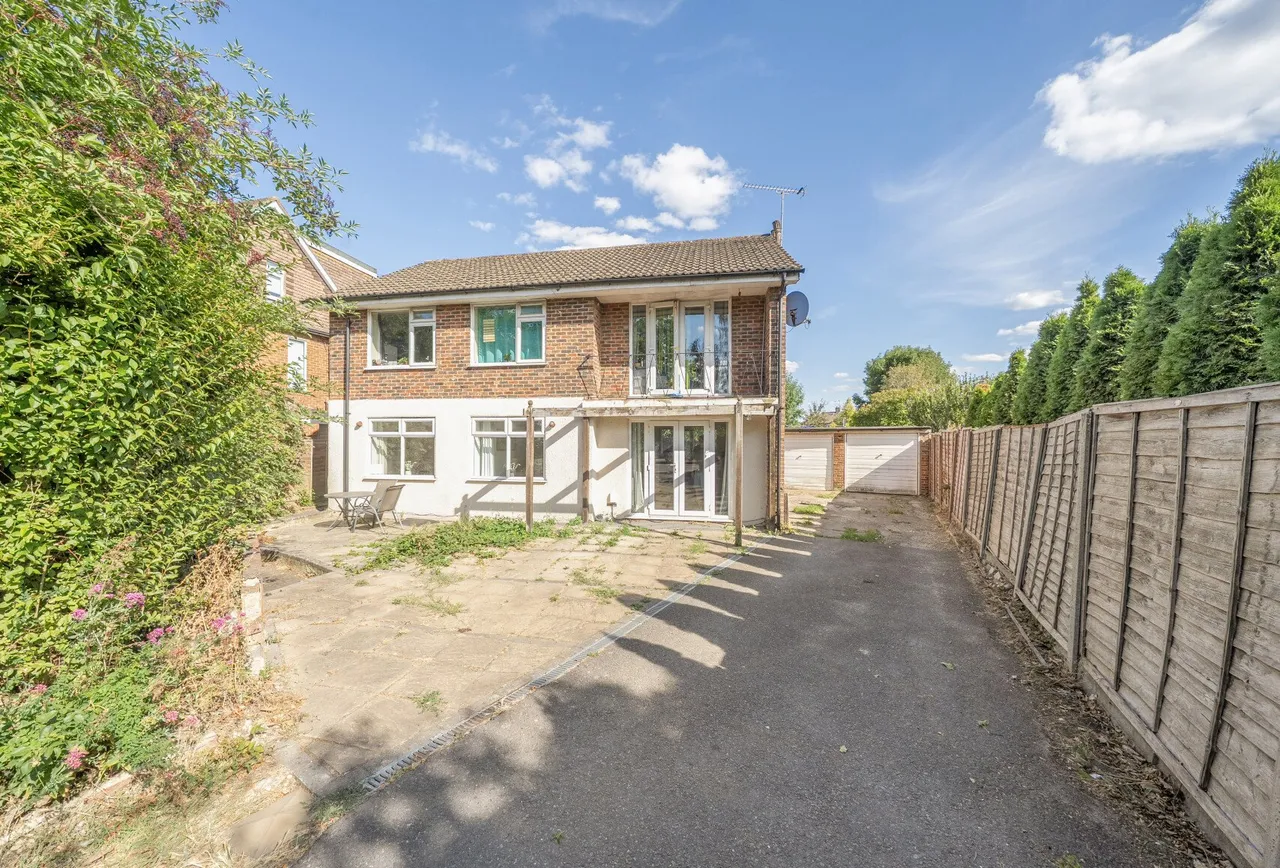 Parkway, Horley, RH6 7HY, photo 21