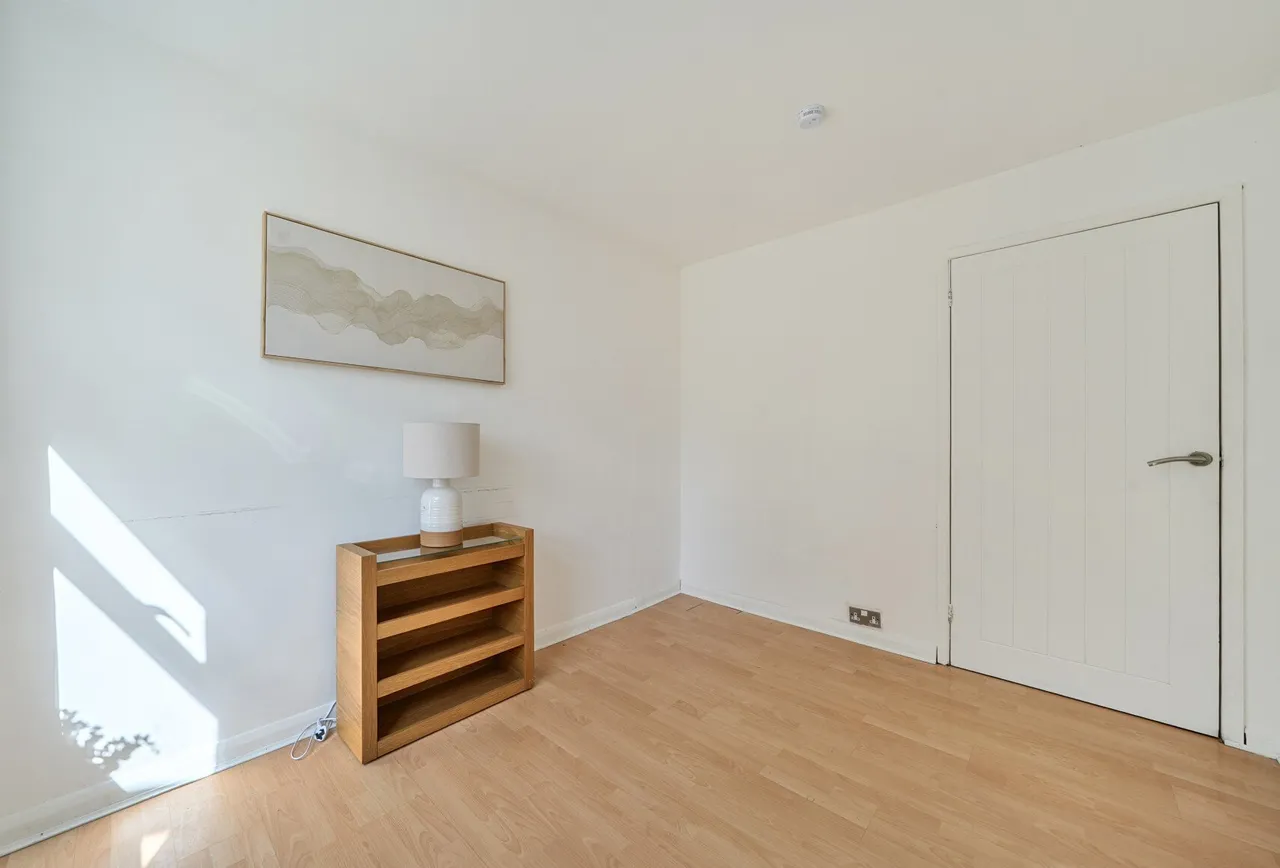 Parkway, Horley, RH6 7HY, photo 16