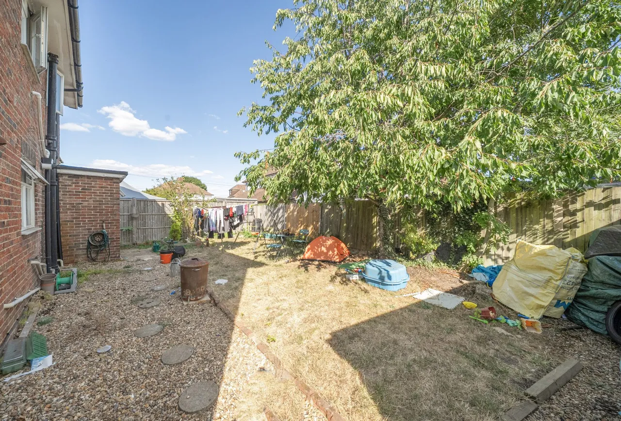 Parkway, Horley, RH6 7HY, photo 7