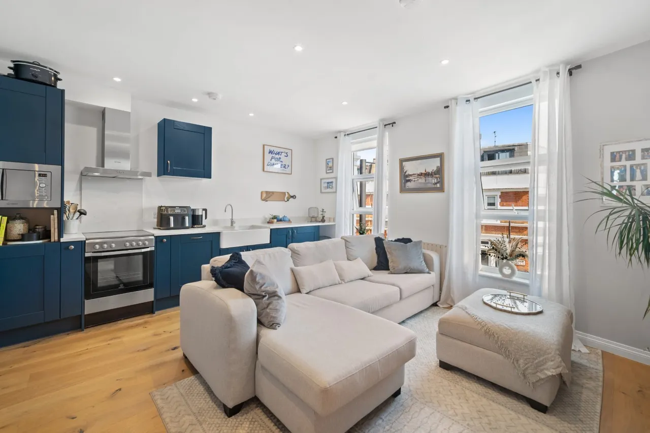 1 bed flat for sale, Fulham Road, Fulham, SW6