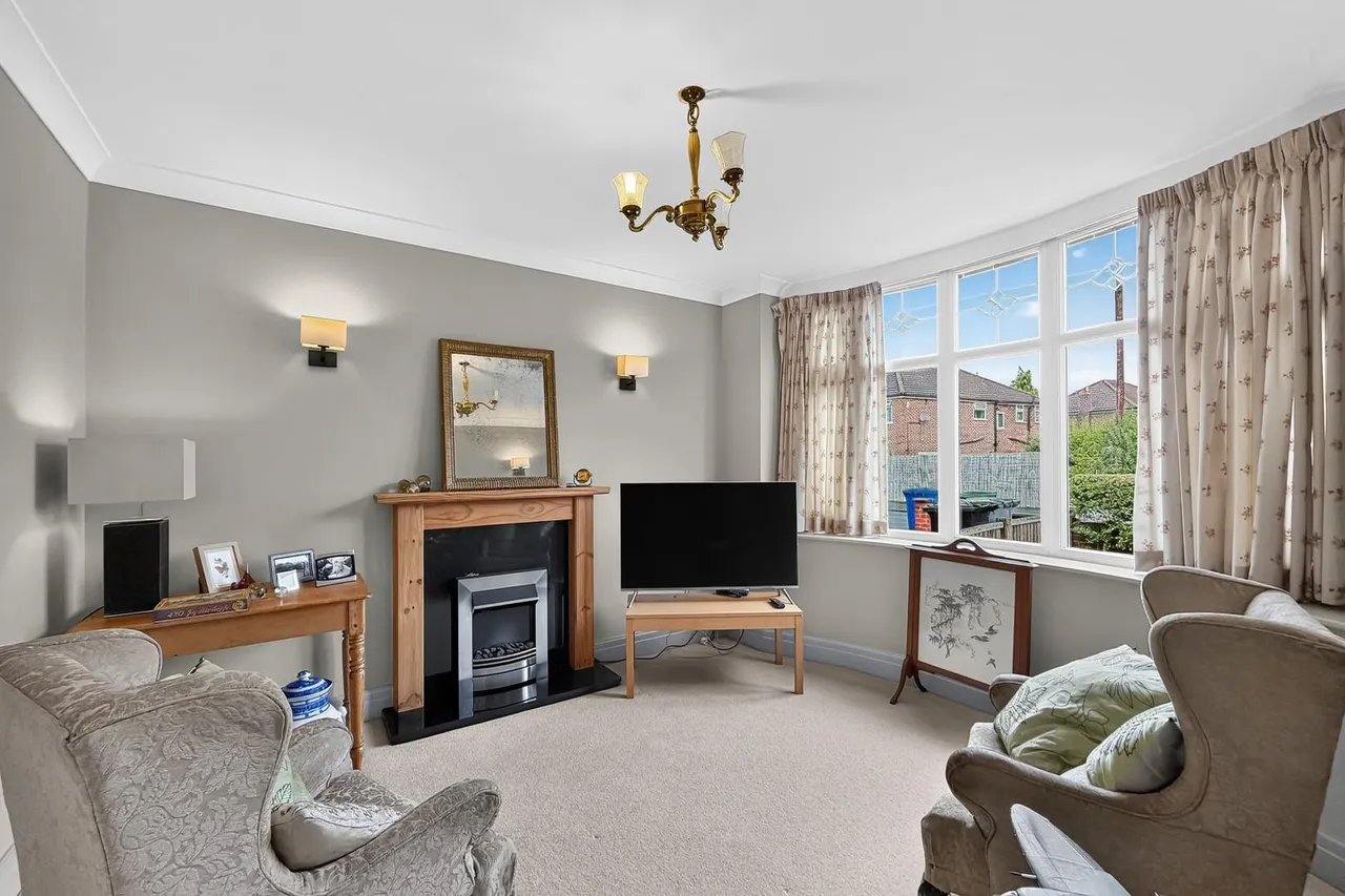 Clover Road, Timperley, Cheshire WA15 7NL, photo 5