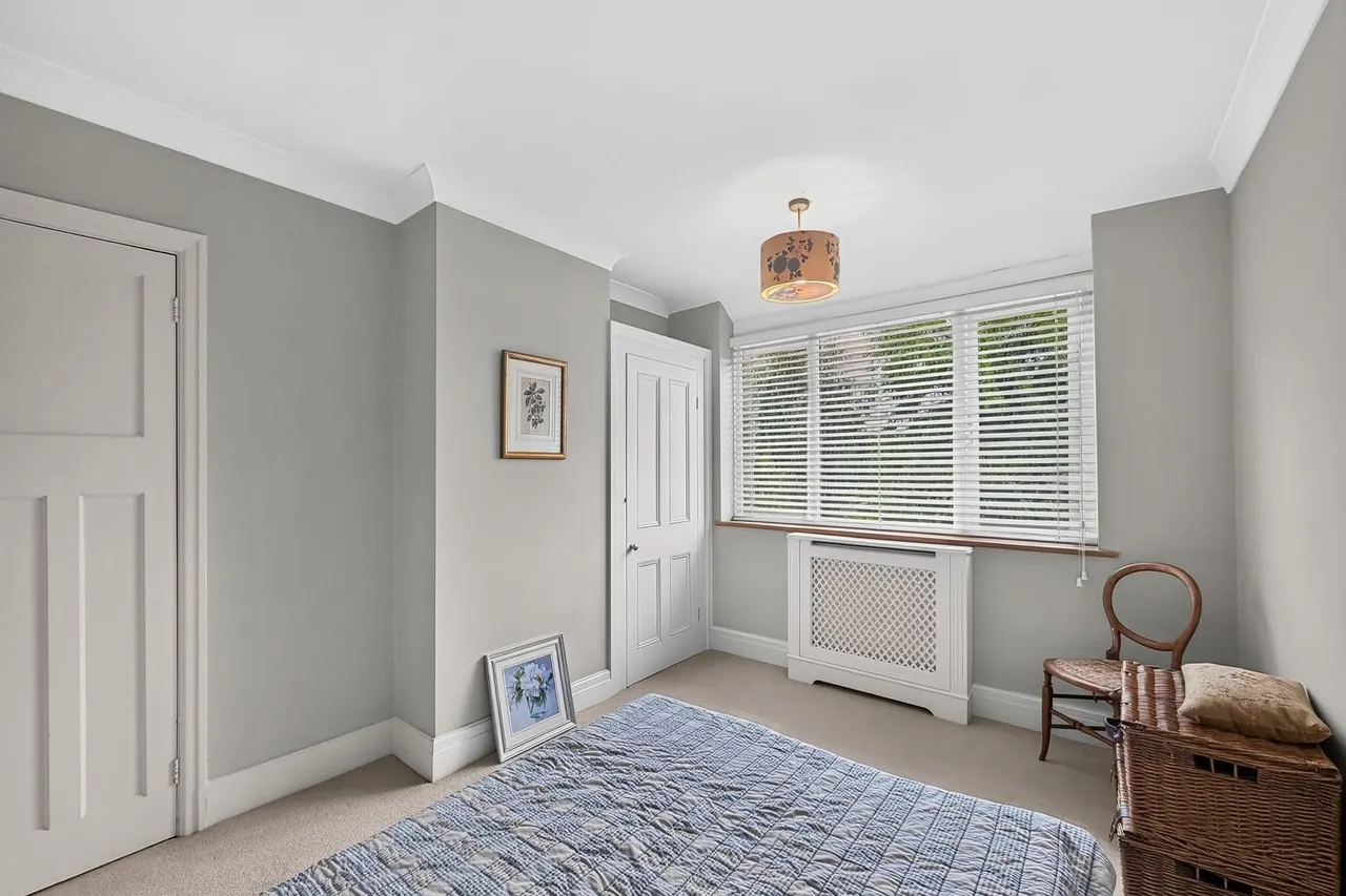 Clover Road, Timperley, Cheshire WA15 7NL, photo 18