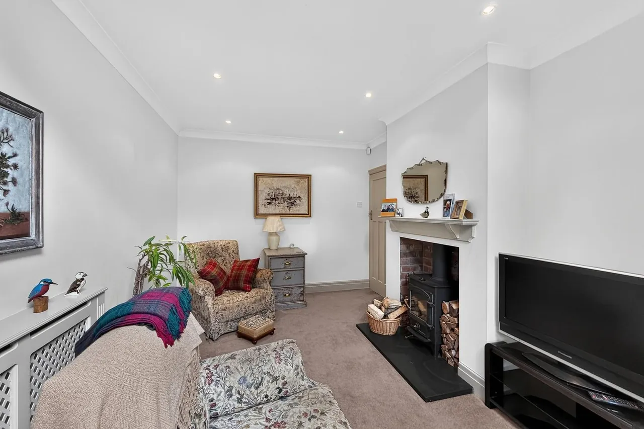 Clover Road, Timperley, Cheshire WA15 7NL, photo 11