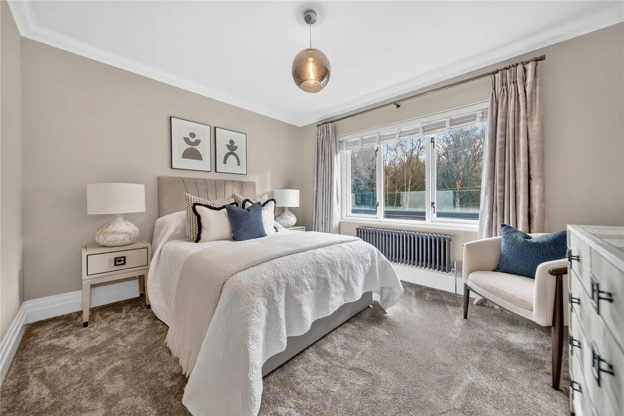 Clara Drive, Calverley, LS28, photo 18