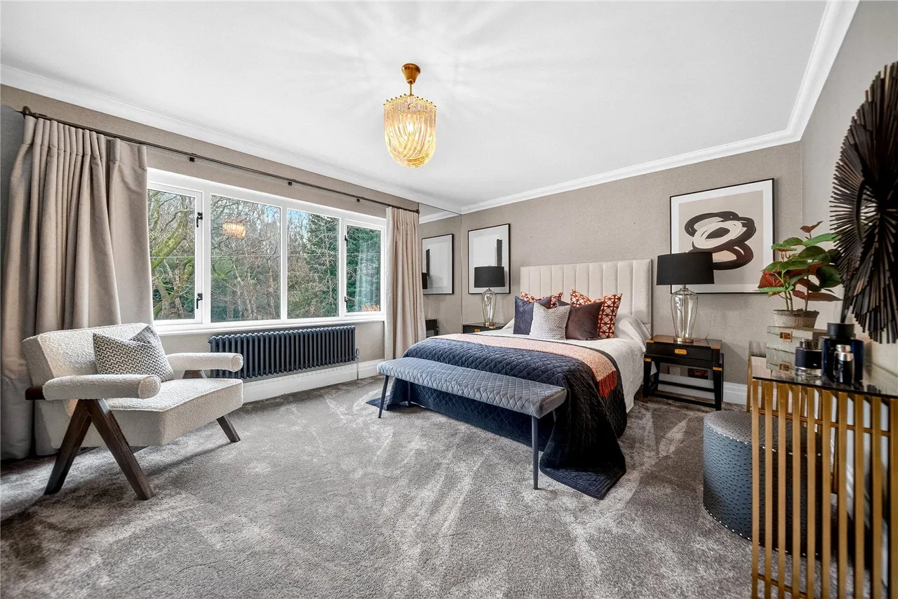 Clara Drive, Calverley, LS28, photo 16