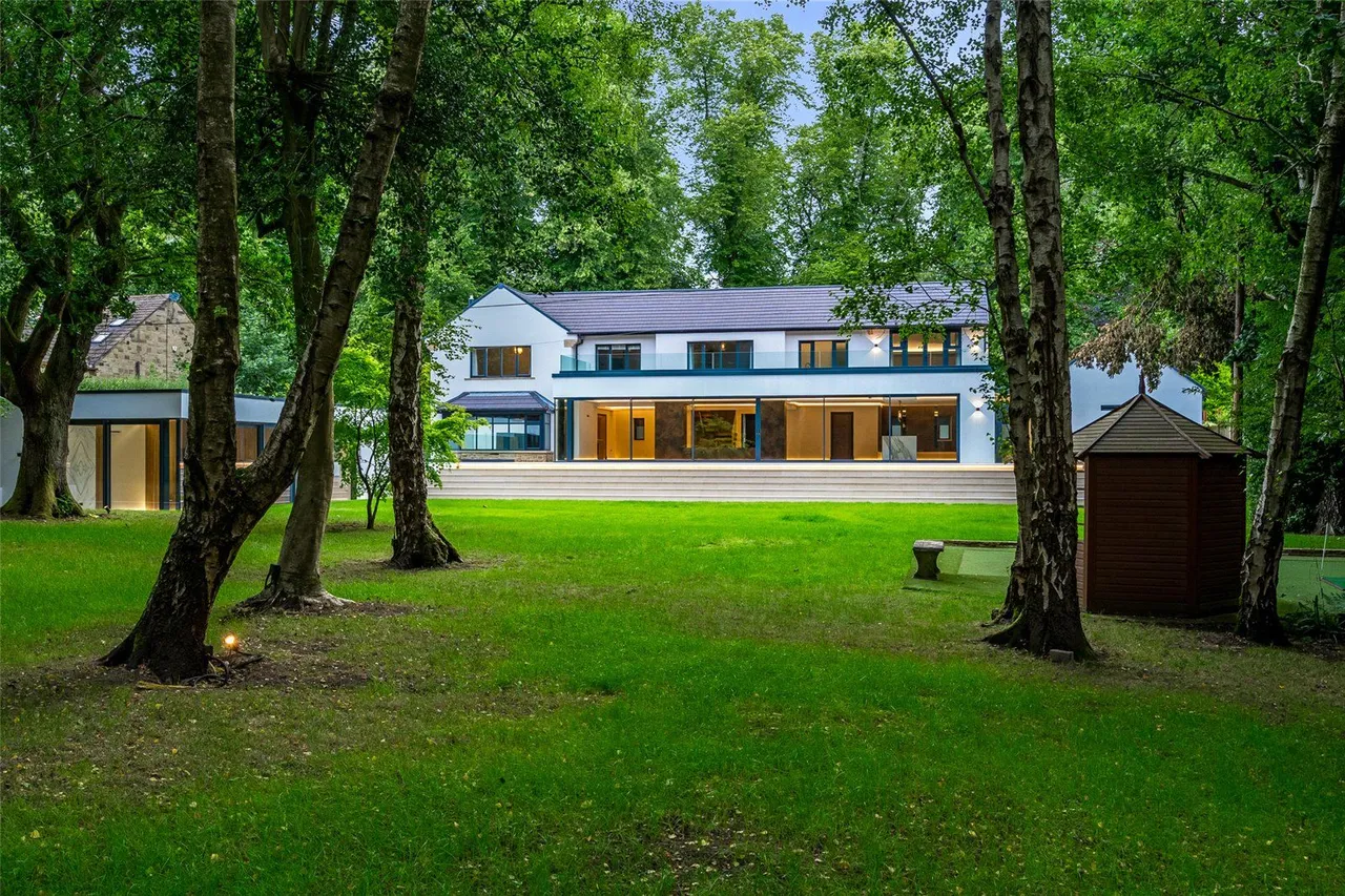 Clara Drive, Calverley, LS28, photo 29