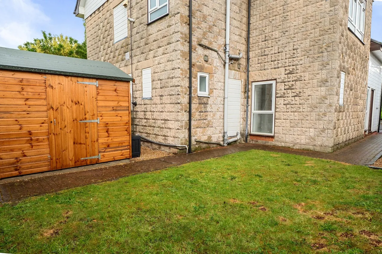 Raymill Rd East, Maidenhead, SL6, photo 12