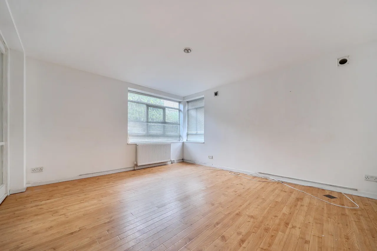 Raymill Rd East, Maidenhead, SL6, photo 6
