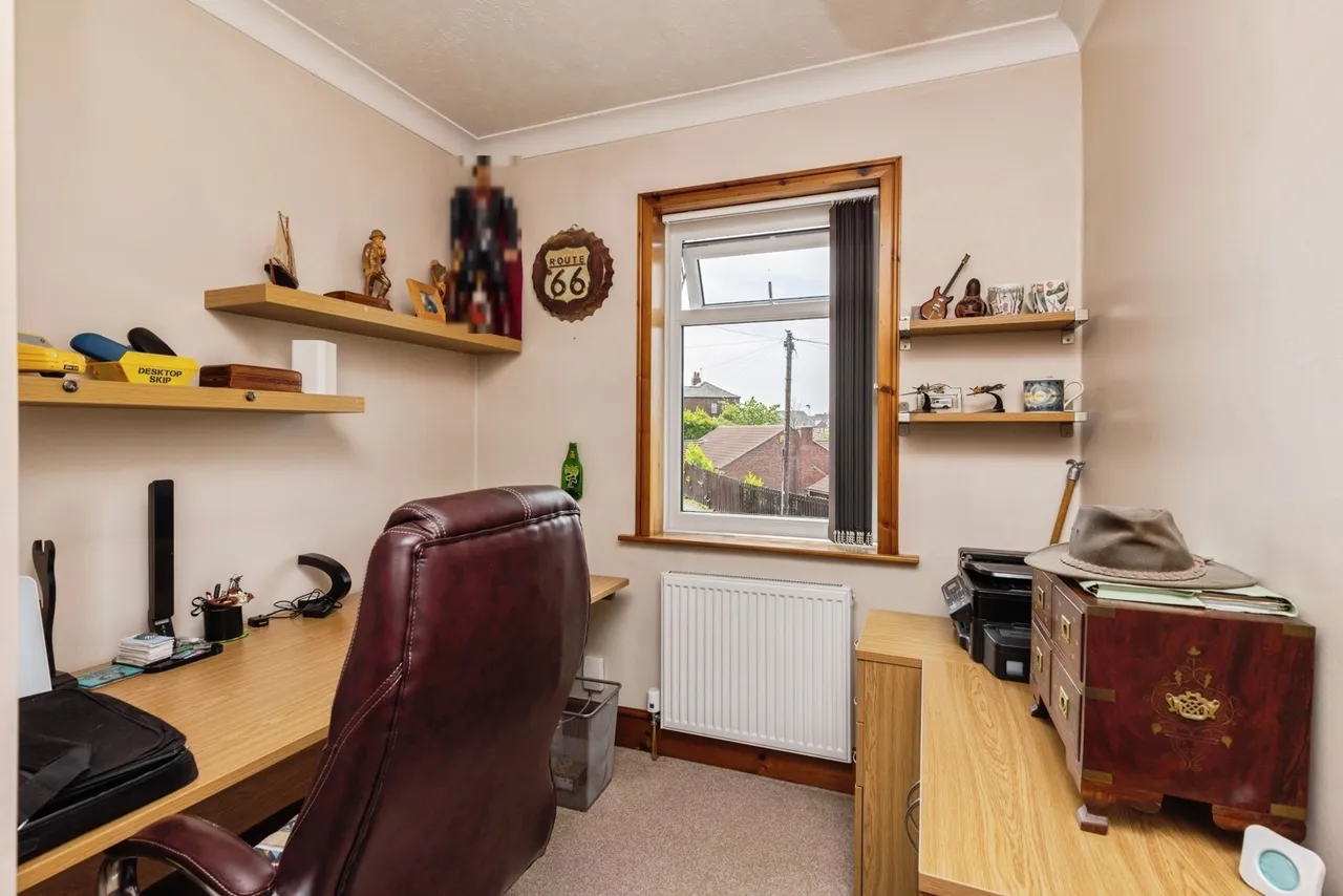 Durkar Lane, Crigglestone, Wakefield, West Yorkshire, WF4, photo 19