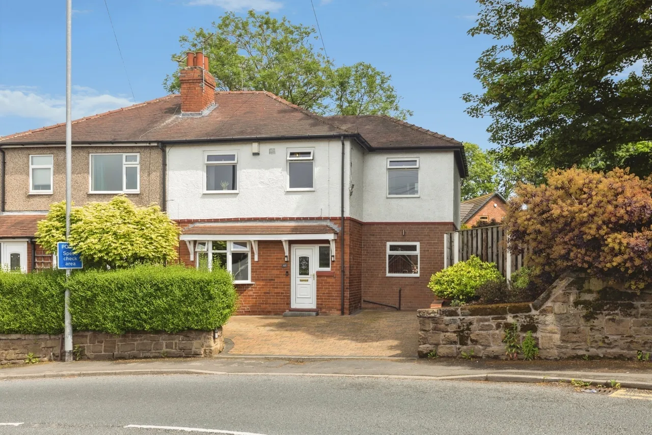 4 bed house for sale — Durkar Lane, Crigglestone, Wakefield, West Yorkshire, WF4