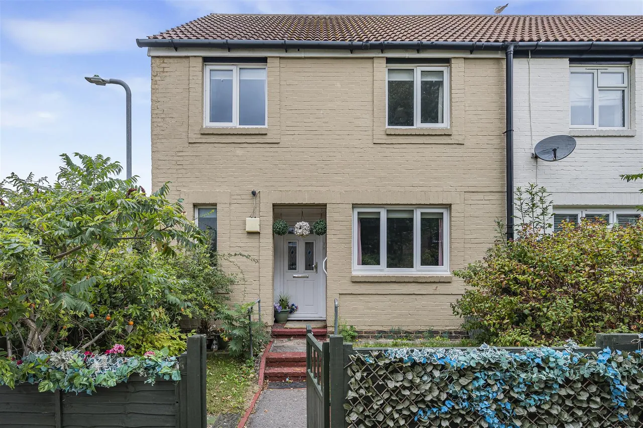Collingwood Close, Peacehaven, photo 20