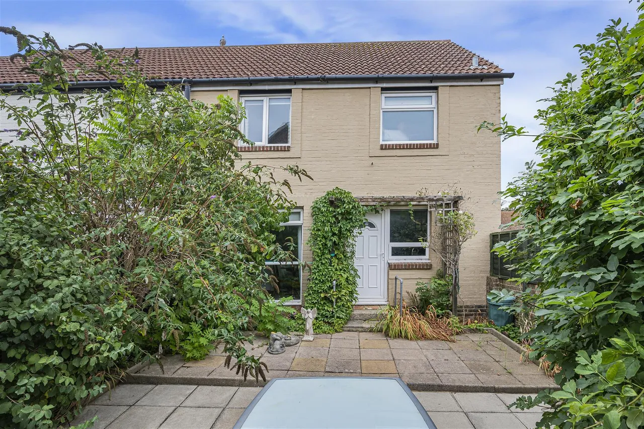 Collingwood Close, Peacehaven, photo 9