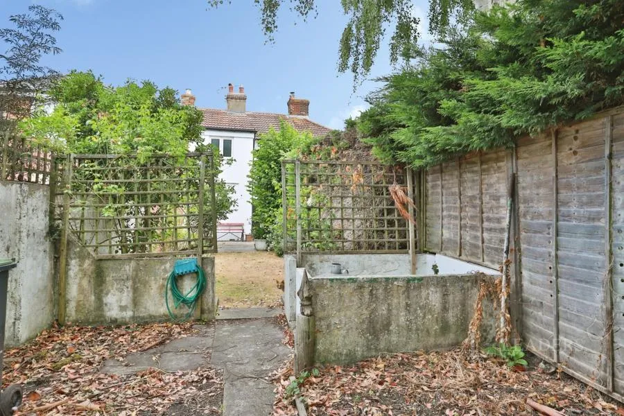 Wick Lane, Christchurch, BH23, photo 12