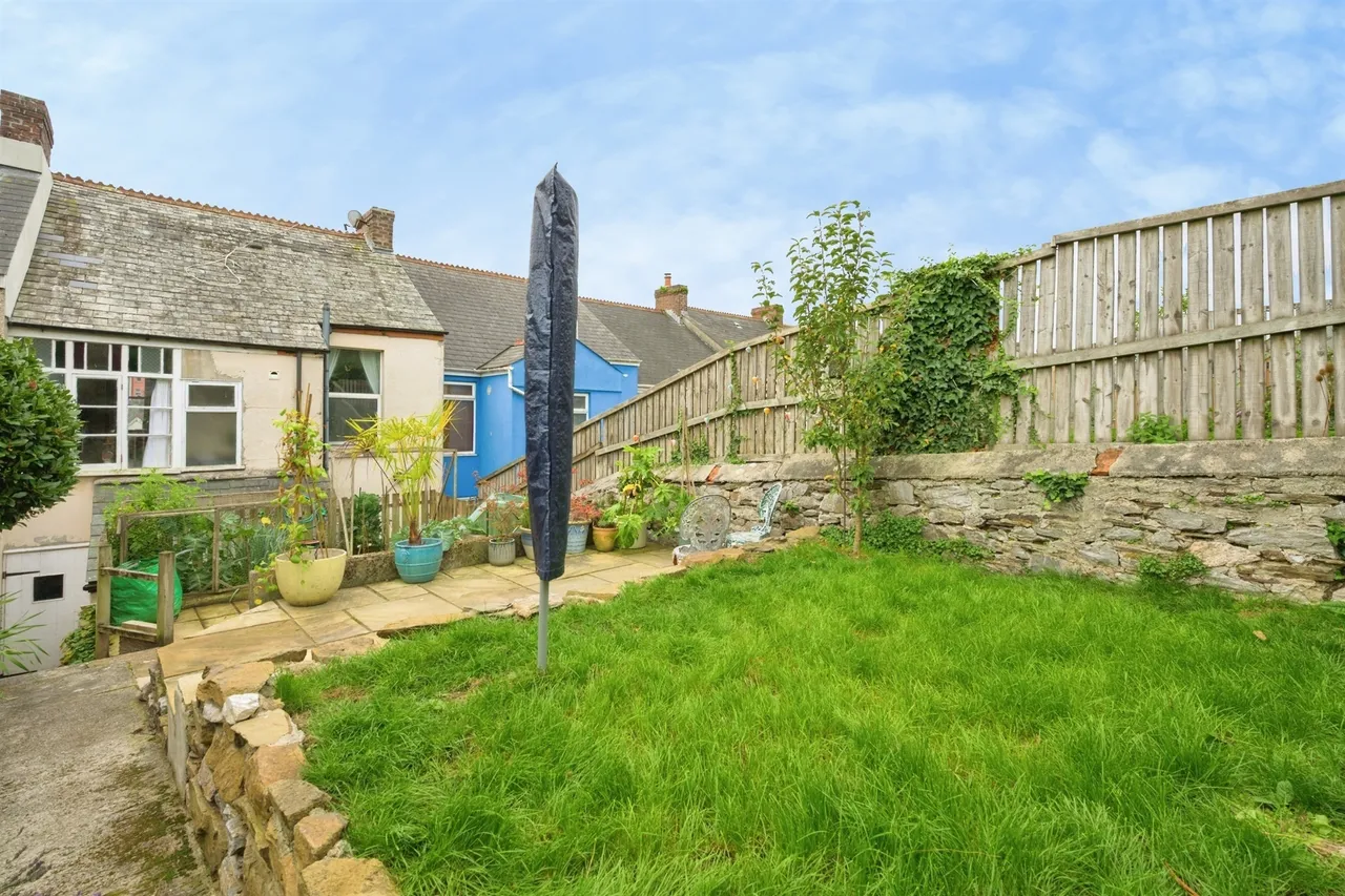 Edgar Terrace, Plymouth, PL4, photo 19