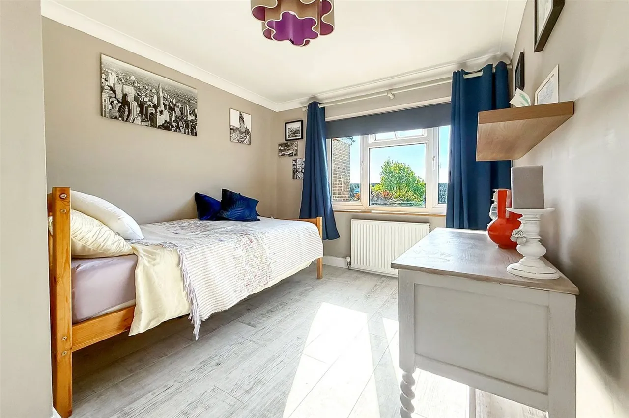 Littlehampton, BN17, photo 7